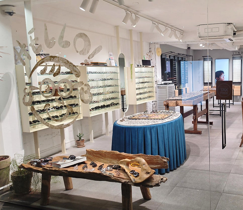 까르띠에 산토스 안경 ct0308 ct0479 ct0482 반무테 투브릿지, 무테, 티타늄메탈 어떻게 다를까요?