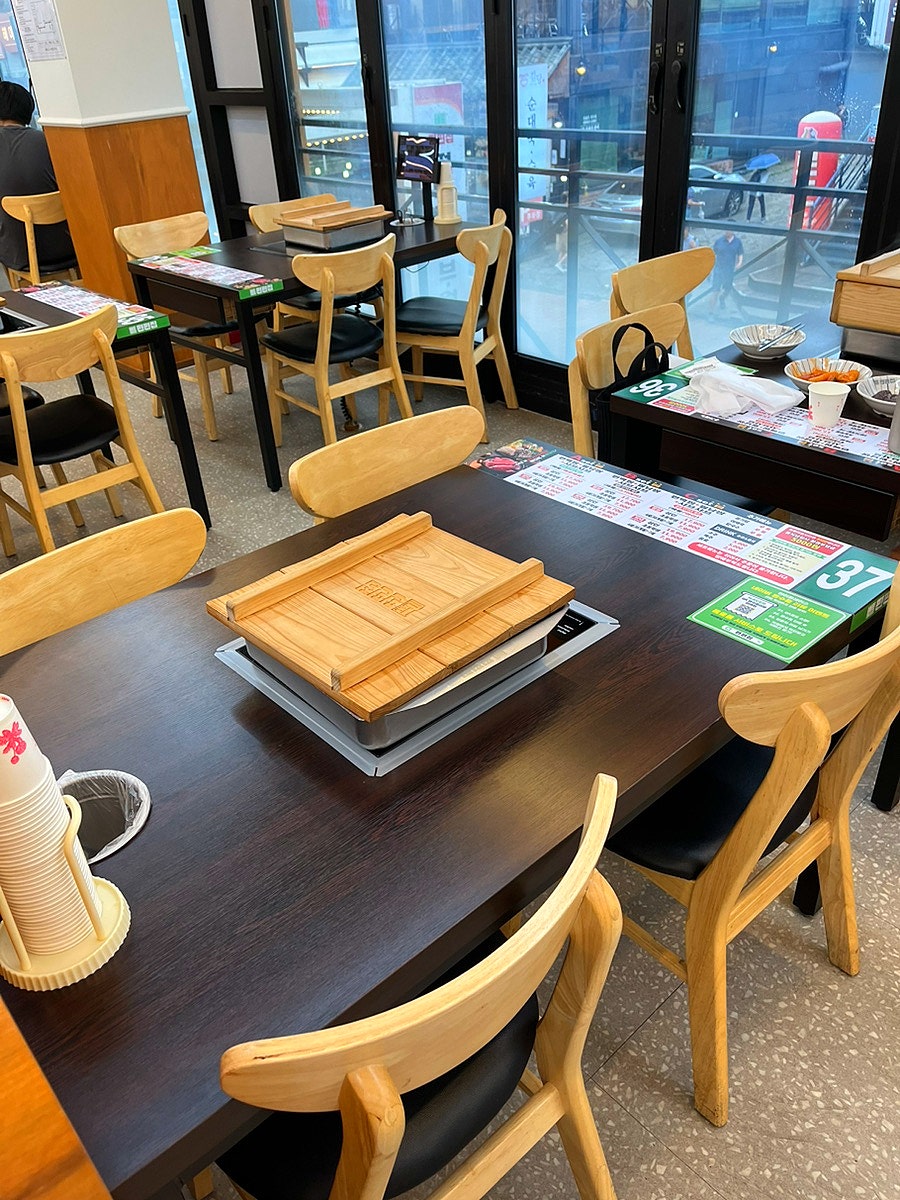 편편집 발산역점 사진 6