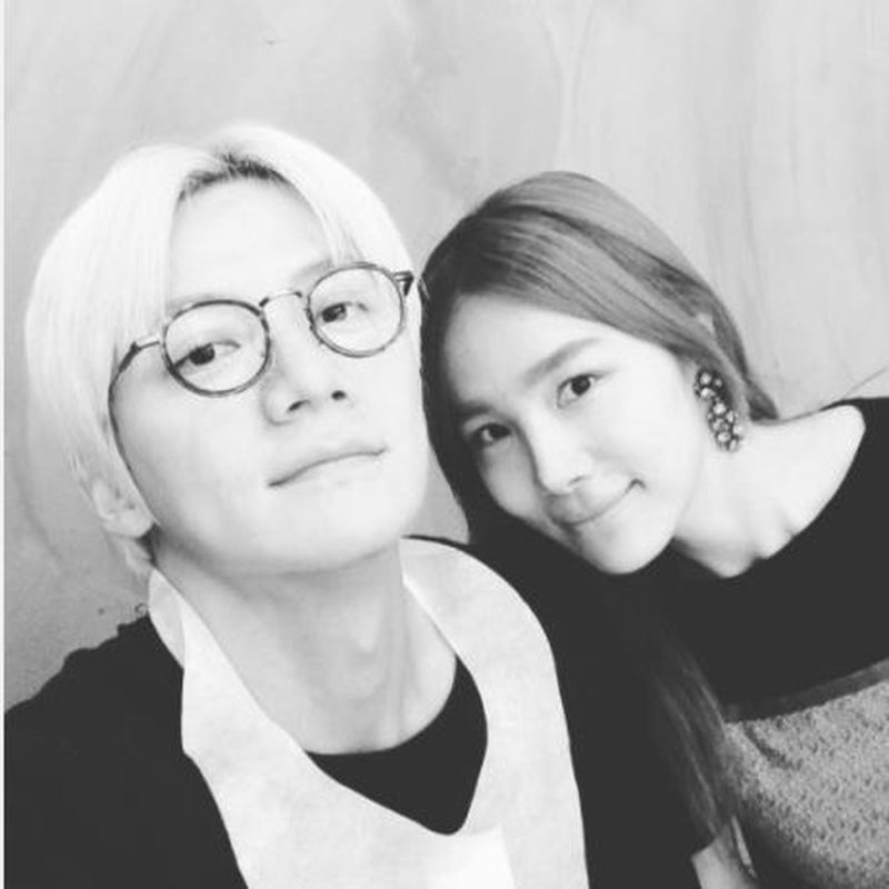 "무려 9년 동안 단 한 번도".. 12살 나이 차 극복하고 결혼식도 없이 혼인신고만 한 57세 톱스타