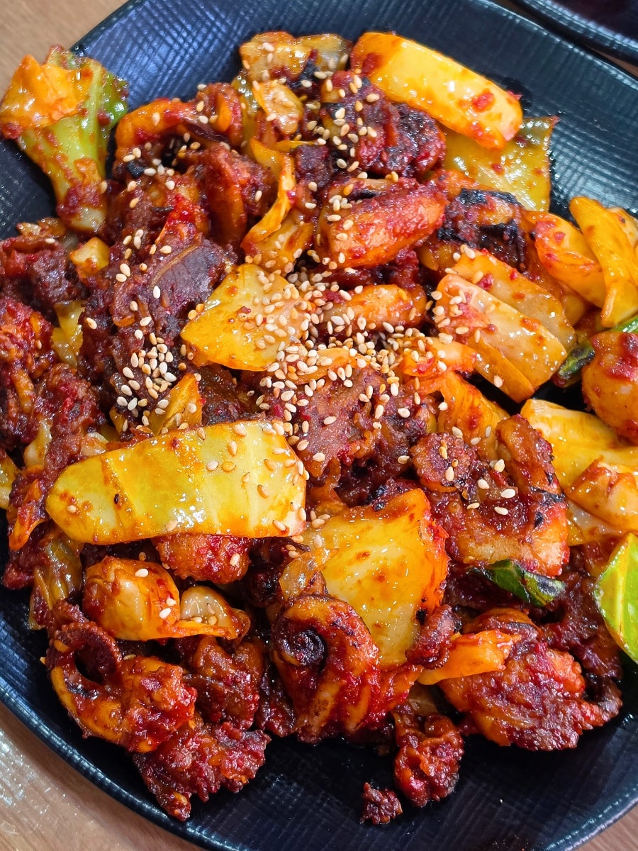 기영이숯불두마리치킨 강릉교동점 사진 5