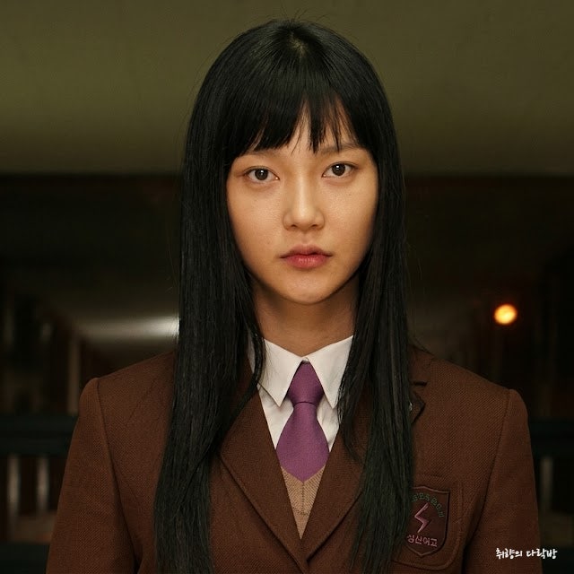 "남편이 10억 빚 알고도 결혼 결심.." 19살부터 연예계 생활해서 부친 빚 갚았다는 톱여배우.jpg