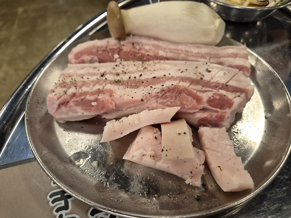 명성고깃집 사진 6
