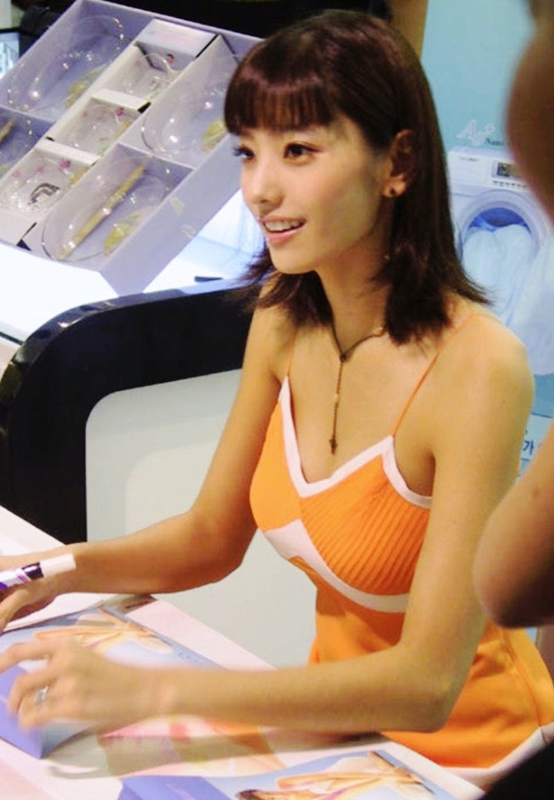 "매니저가 미국까지 쫓아가 설득했다" 모델 이소라 눈에 띄어 인생바뀐 여배우