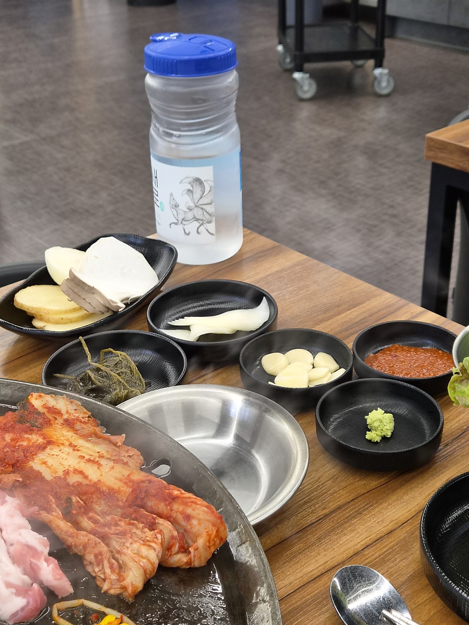 오동통솥뚜껑생삼겹살 본점 사진 4