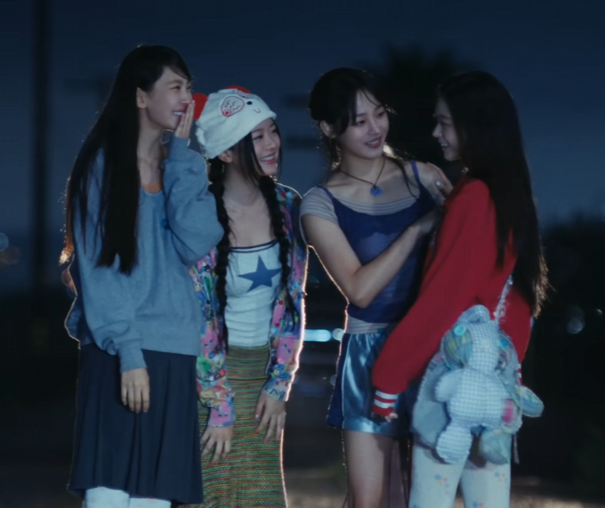 4인 뉴진스 첫 곡, 결국 다시 "그 감성"으로 돌아올까?