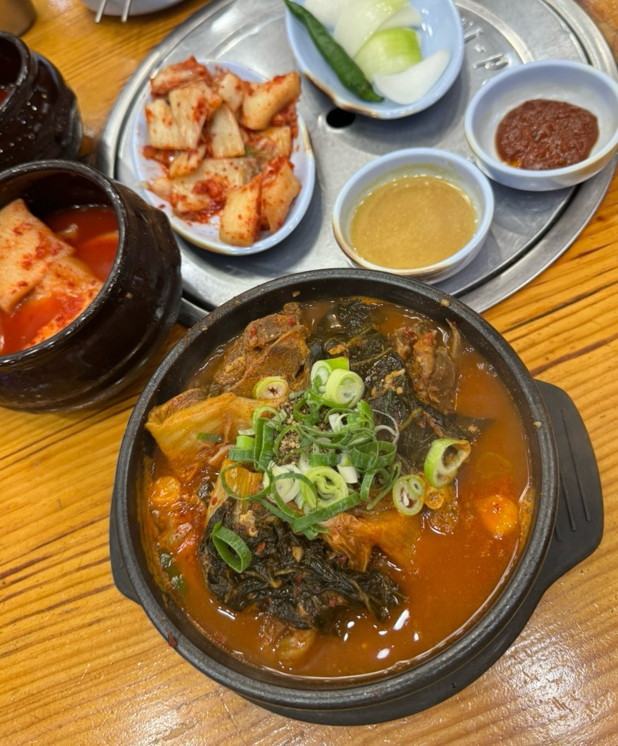 김균석청기와뼈해장국감자탕 일산본점 사진 6
