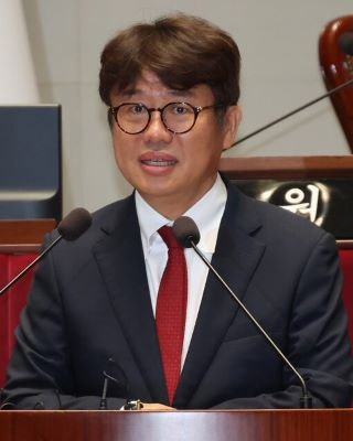 국회 국토교통위원장에 유의동 국민의힘 의원 선출
