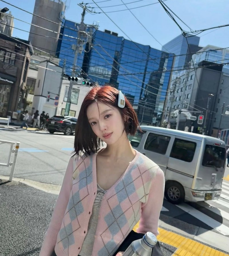 배우 홍지윤 단발, 왜 이렇게 분위기 있을까? ✨