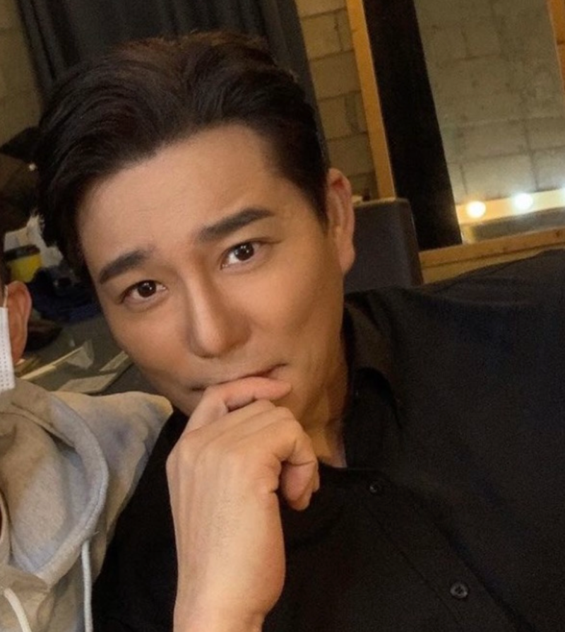 조윤희와 재혼 루머 돌았던 이태곤 "실제 10살 연하 여자친구 있다" 근황