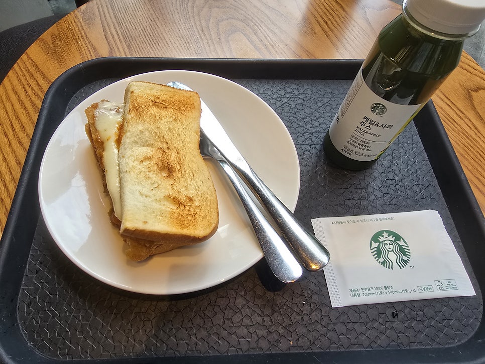 스타벅스 인천학익DT점 사진 2