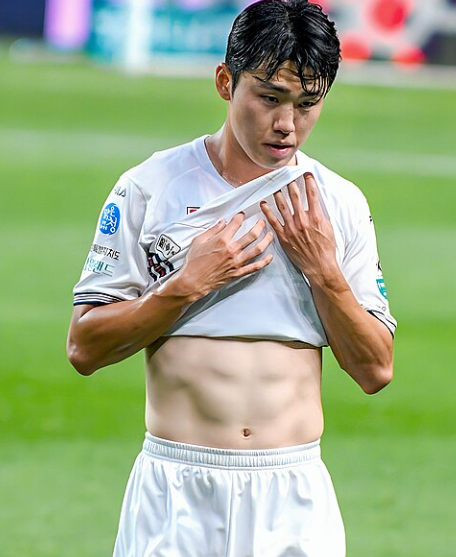 경기 끝나고 이름부터 검색했습니다… '이기혁 프로필'이 갑자기 화제가 된 진짜 이유