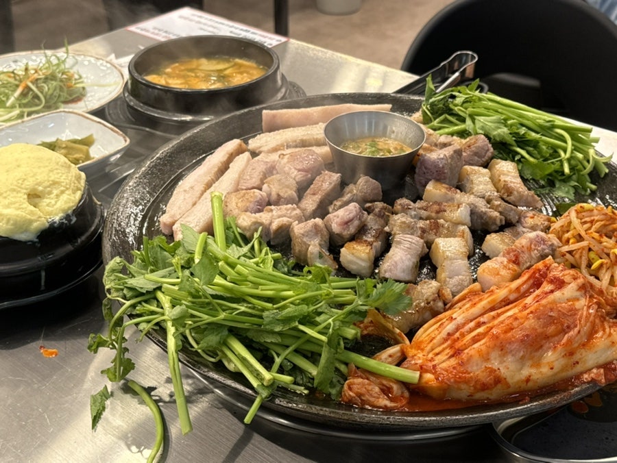 할매솥뚜껑삼겹살 안산고잔점 사진 1