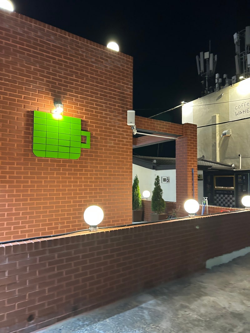 Busan Dadaepo Cafe Choi: Ocean View Relaxation Spot Near Molundae Beach
