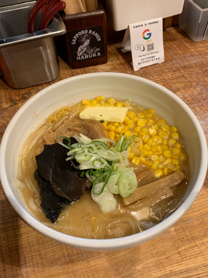 삿포로 라멘 거리 맛집 하루카 콘버터 미소라멘 주말 웨이팅