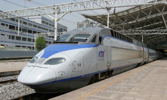 KTX 명당자리 고르는 법, 햇빛 피하는 좌석과 5호차 이용 팁
