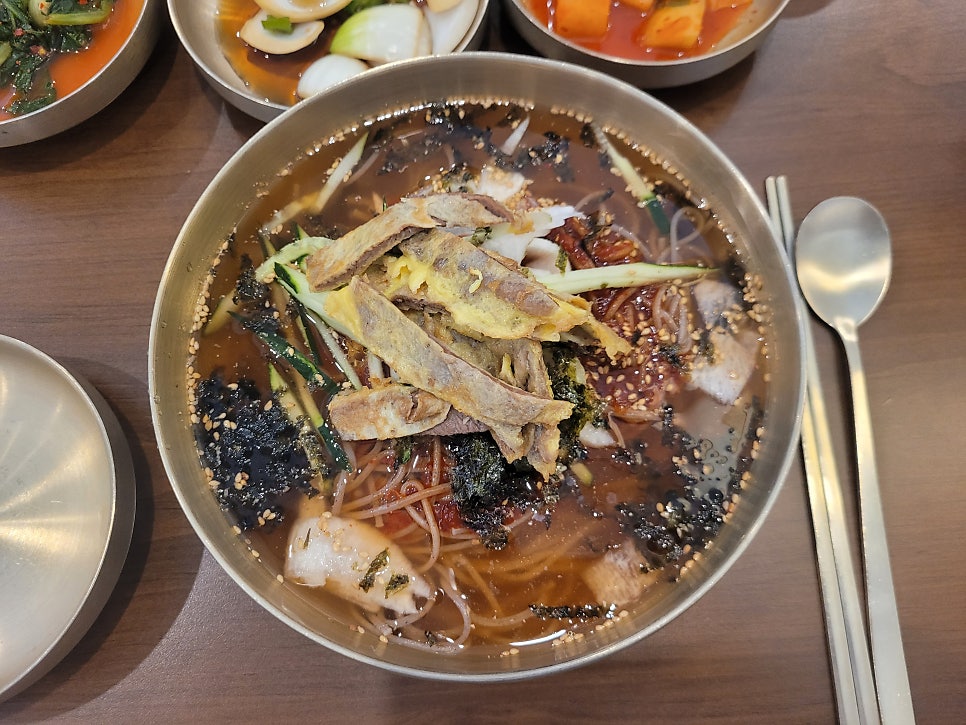 육전국밥 서초역점 사진 5