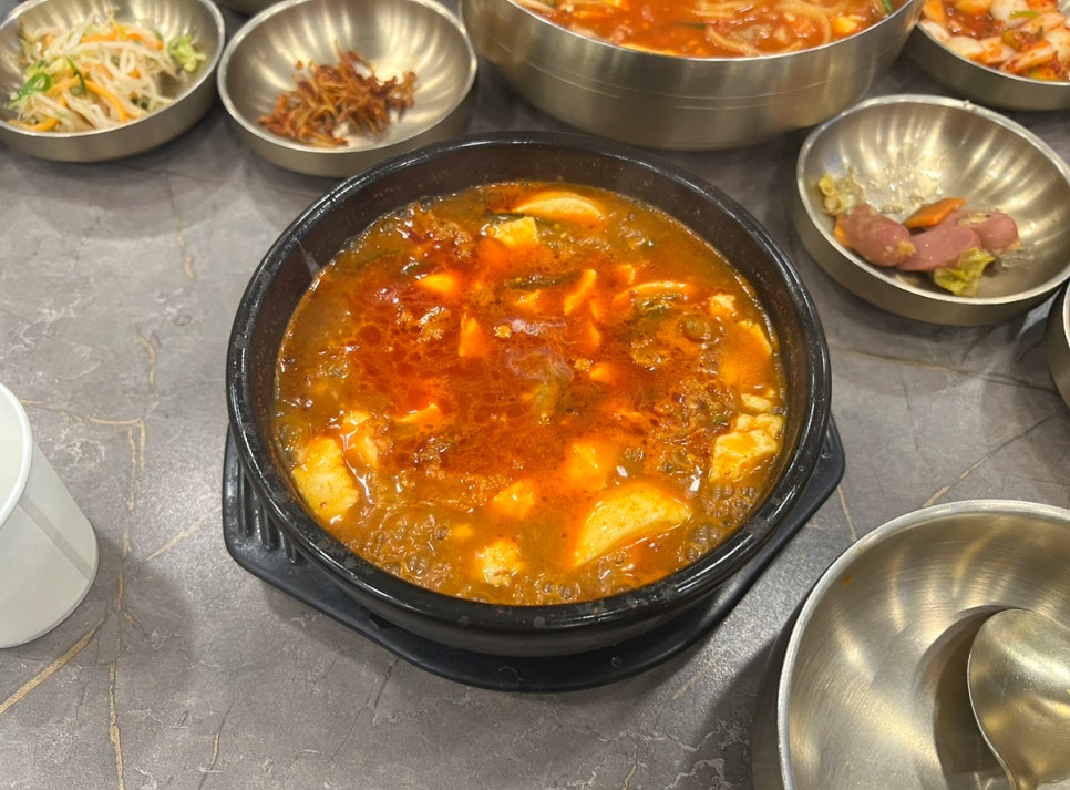 완뚝순두부 만촌점 사진 6