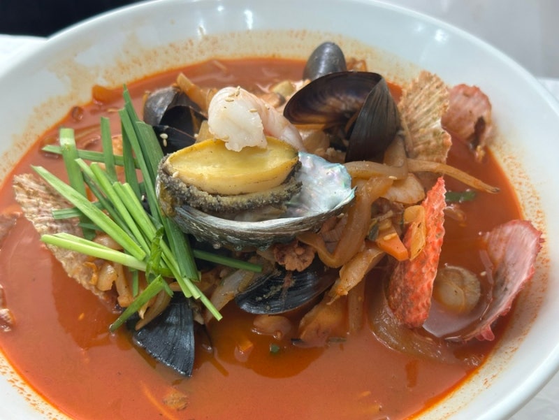 요즘 속초 로컬 맛집 3촌짬뽕 나도 가봄