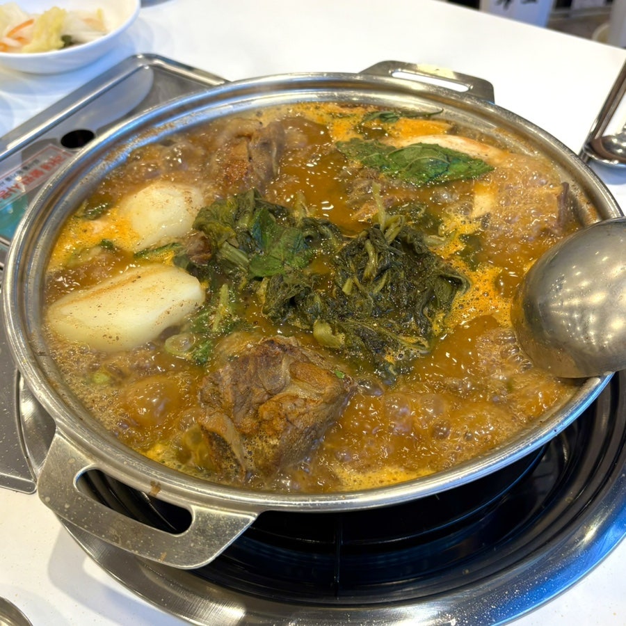 족발야시장 안산고잔역점 사진 3