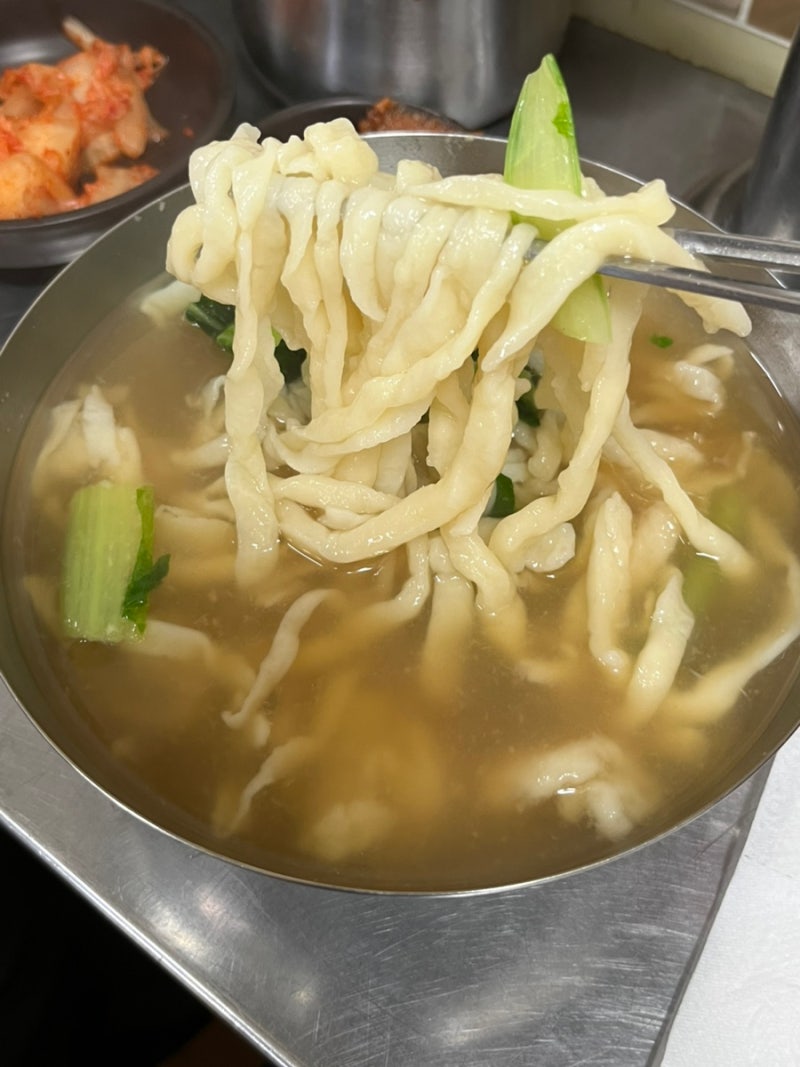 서문시장 칼국수 맛집 명신손칼국수 전현무계획에 나온 찐 로컬감성