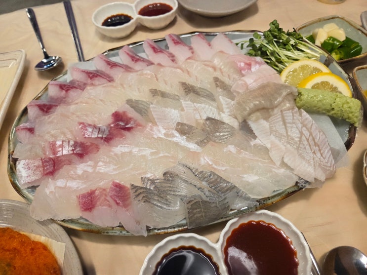 해운대 장산역 횟집 양많고 분위기 좋은 해운대 <b>민이네</b>횟집