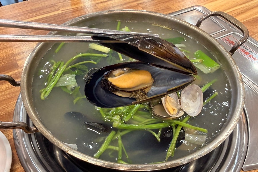 김태용의섬집칼국수아구불고기 병점점 사진 6