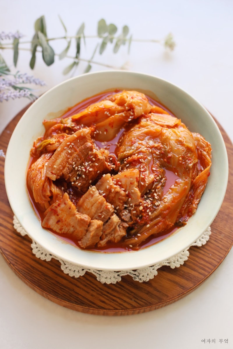 돼지 고기 삼겹살 김치찜 레시피 묵은지찜