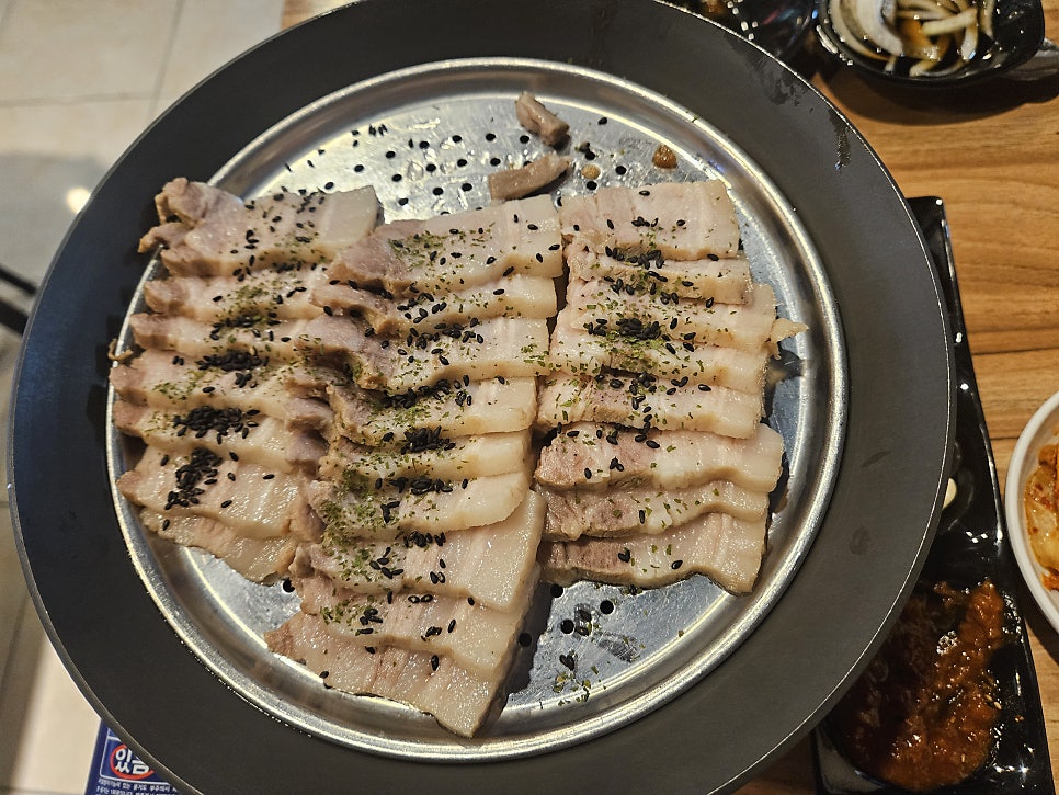 총각족발 장유점 사진 4