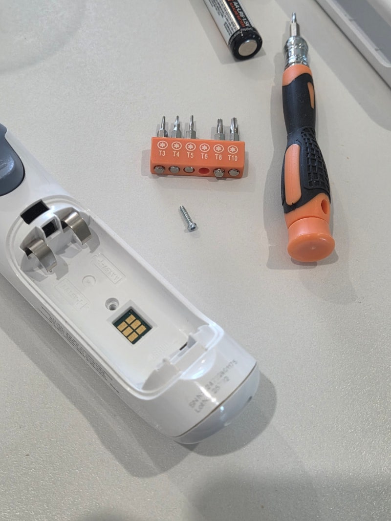 브라운체온계 6525 높은 체온 셀프 수리함