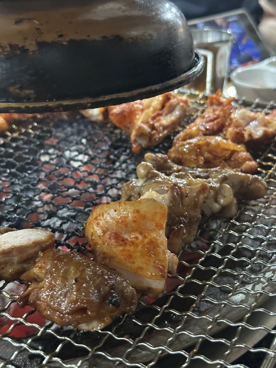 닭고집숯불닭갈비 사진 1