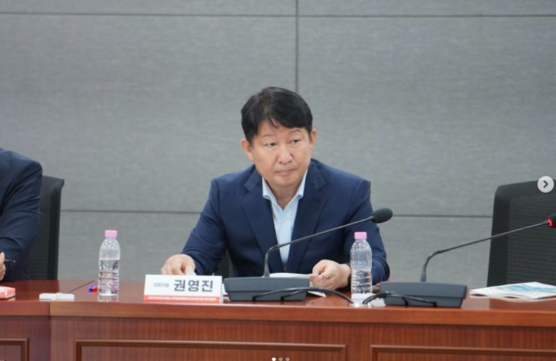 상임위 배정 놓고 원내대표 멱살잡이한 권영진 의...본래 원한 상임위는?