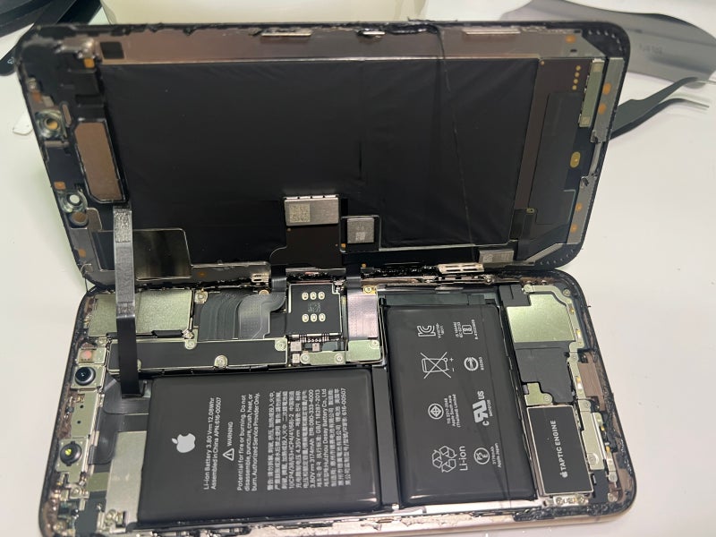 아이폰 XS MAX 대용량 배터리 교체