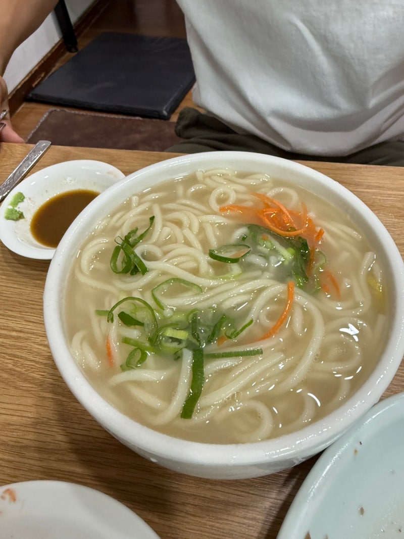 [서울 맛집] 서대문자연사박물관 갔다가 들른 연희칼국수, 아이랑 가기 너무 좋은 곳