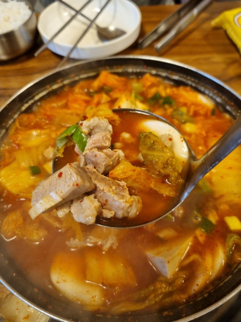 (마요맨의 간단포스팅-오리역 밥집) 분당 넘버원 김치찌개 맛집 솜씨네김치찌개(5)