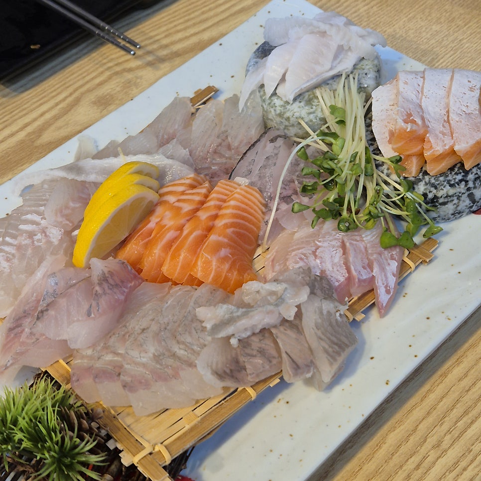 진양 회&초밥 사진 6