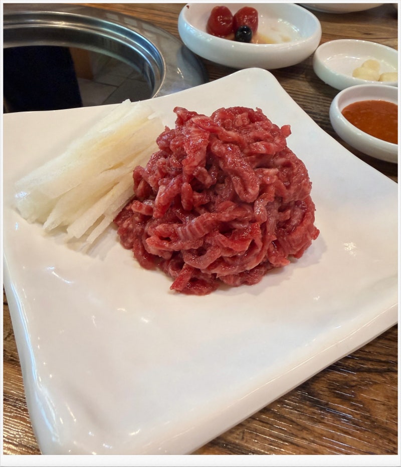 기장 동부산 롯데아울렛 밥집 옛기와, 정갈한 차림에 반한 고기집 맛집으로 추천