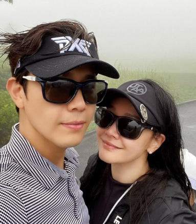 "서울대 교수의사 남편과 속전속결 이혼 뒤 "9살연하 무명 가수와 재혼한 서울대 출신 금수저....