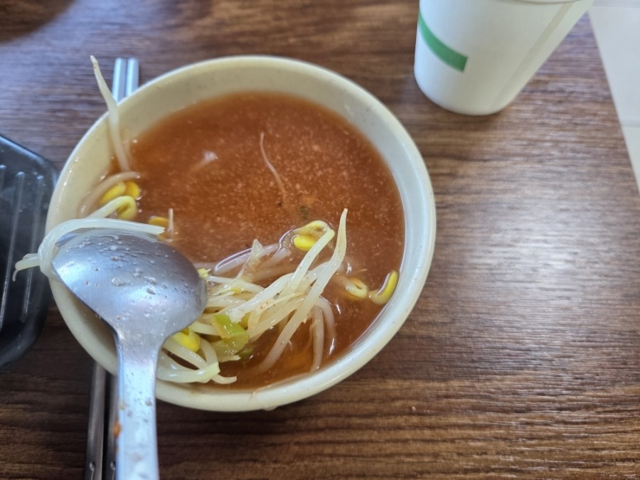 유정콩나물국밥 사진 6