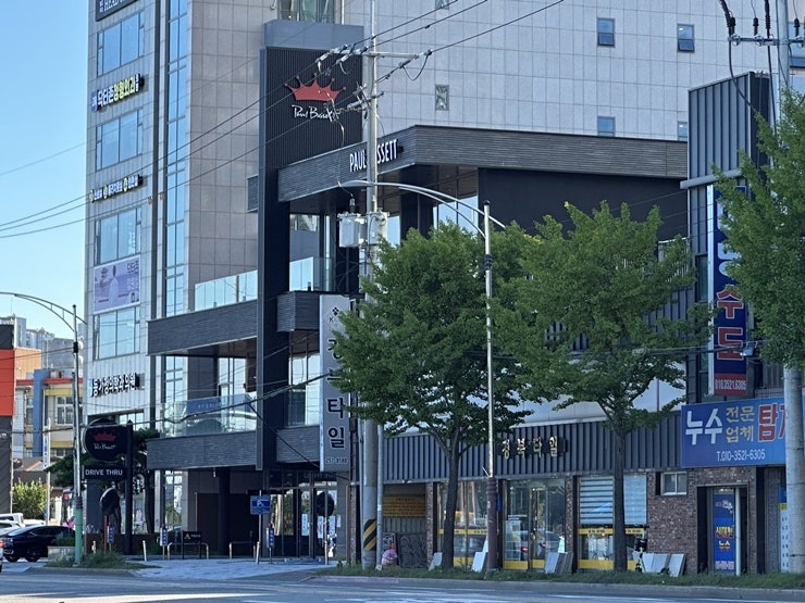 폴바셋 포항영일대DT점 사진 6