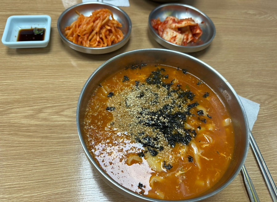 장터장칼국수 사진 3