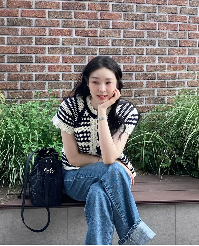 김연아 여름 니트 가디건 쟈딕앤볼테르 제품이었구나 !