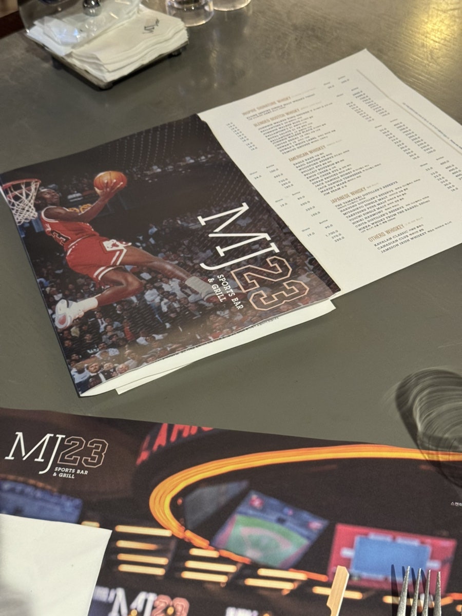 MJ23스포츠바앤그릴 사진 6