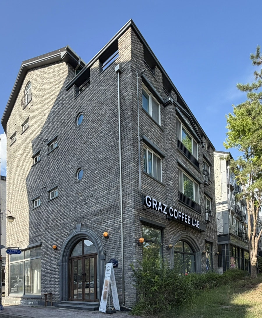 그라츠커피랩 전주점 사진 4