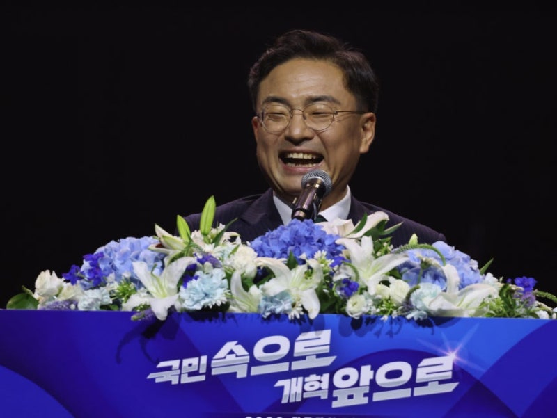 [속보] "신장식 조국혁신당 대표" 프로필 학력 나이 고향, 경력