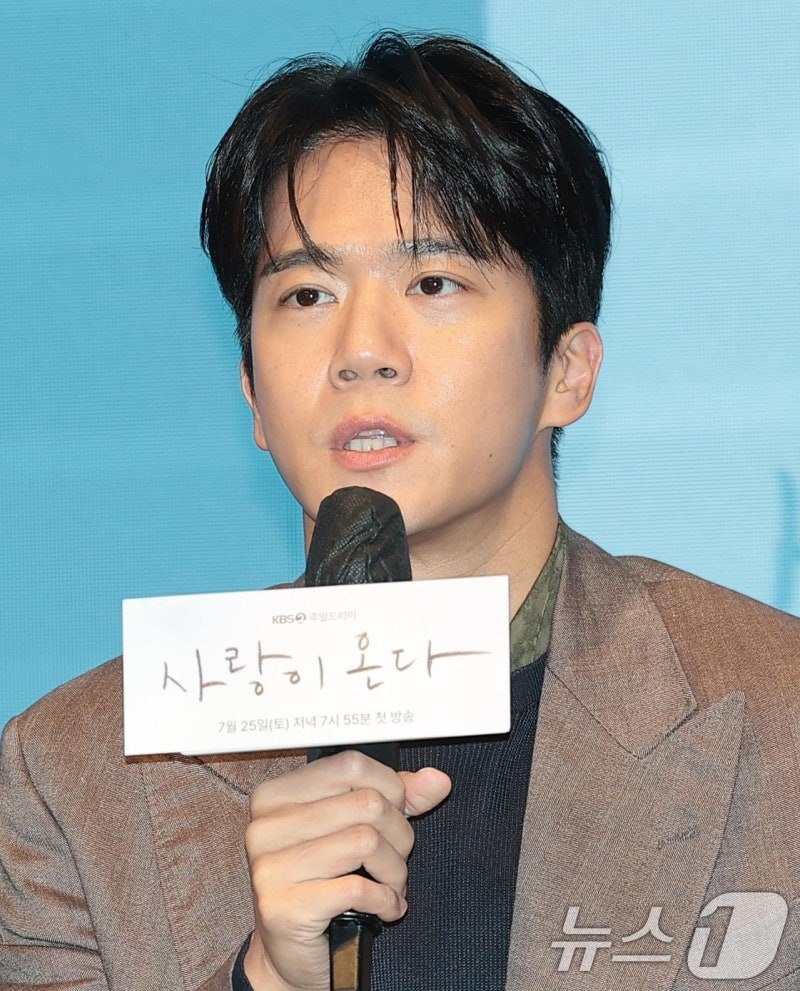 "교수님이 연예인 권유" 배우 하석진 프로필 나이 결혼 한양대 얼짱 IQ 132 뇌섹남