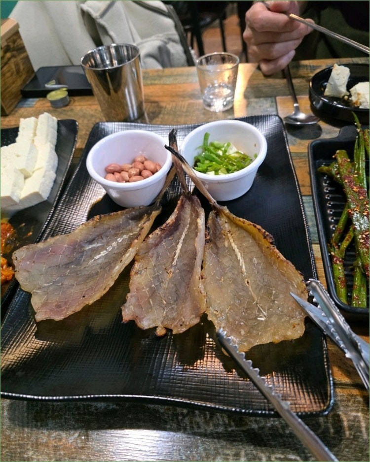 맥주둘 소주하나 사진 2