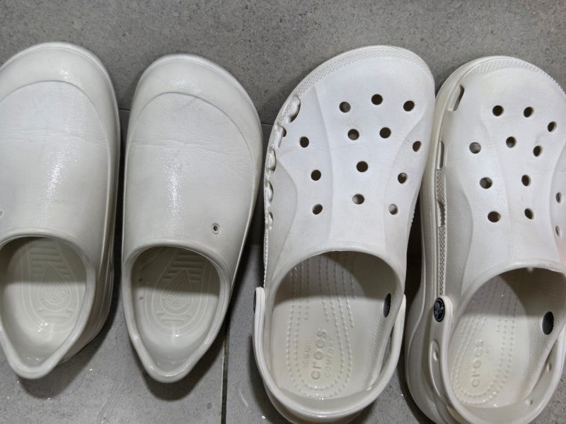 여름방학맞이 실내화 크록스 세탁법! 주방세제, 베이킹소다, 치약으로 새것처럼 깨끗하게
