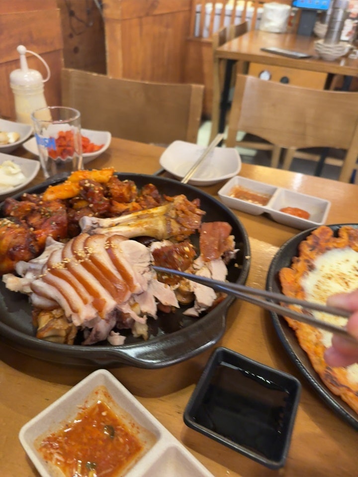 죠죠 송도 트리플스트리트점 사진 4