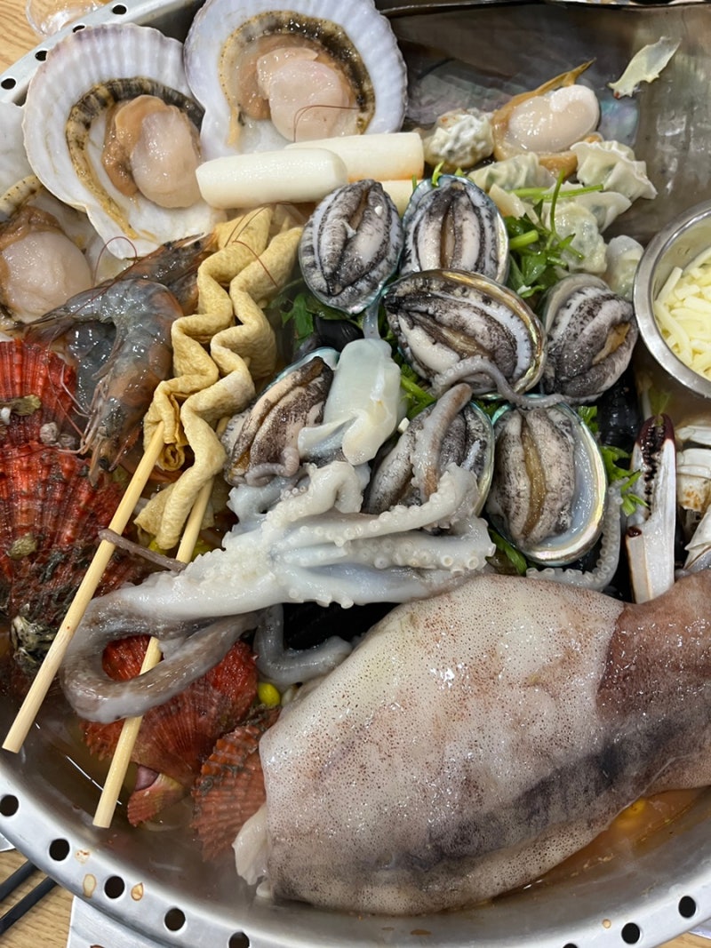 부산 해운대 맛집 바다뷰 맛집 연화리 해물천국 엘시티점 대왕해물탕 후기