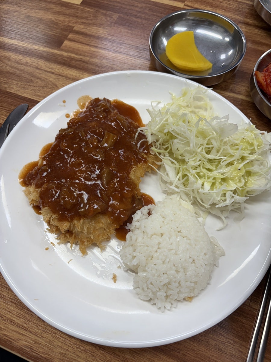 홍두깨자매손칼국수수제돈까스 사진 4